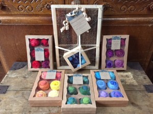 Weaving kits 19